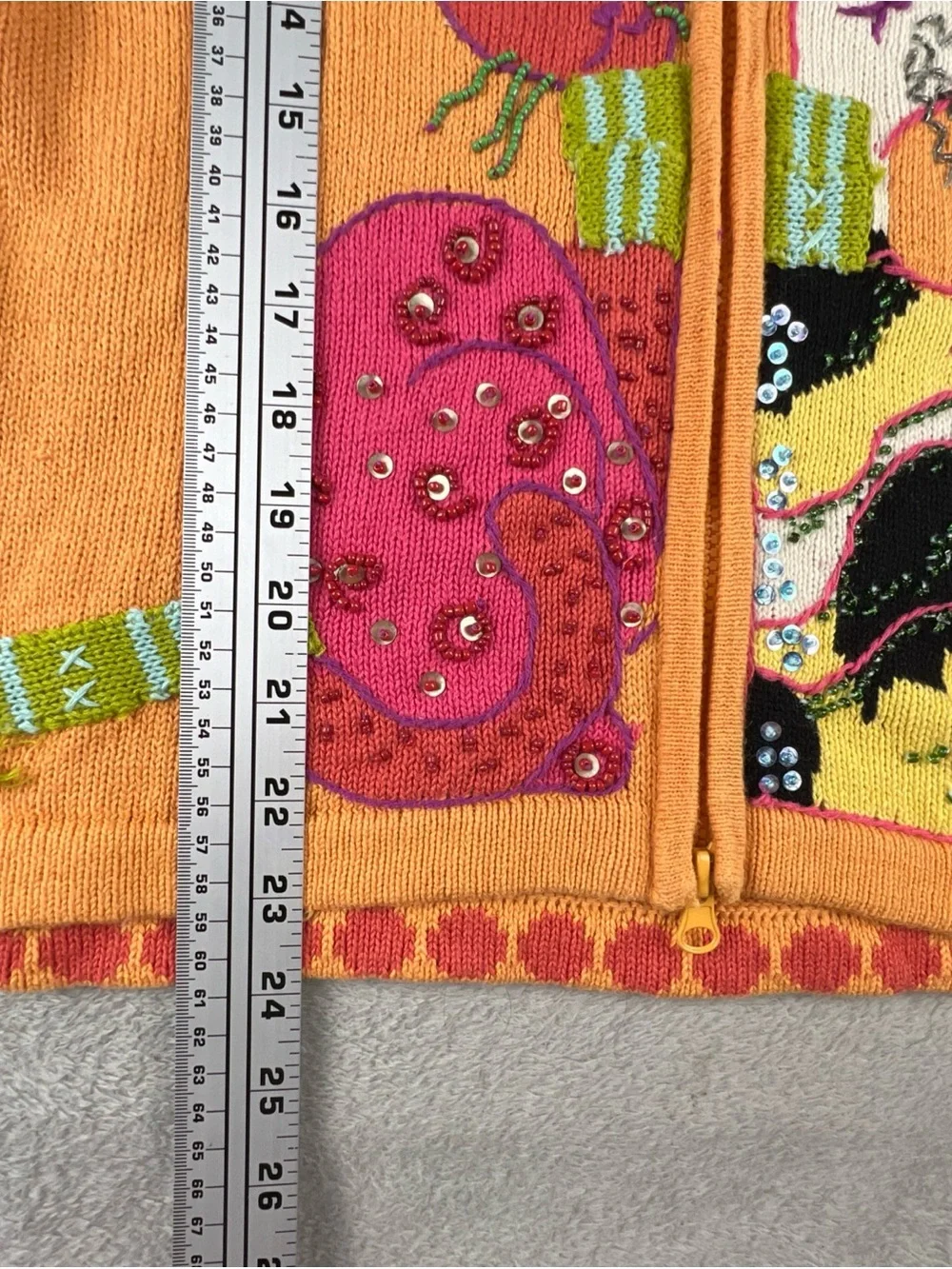 Susan Bristol Cats Sweater Vest M Kitten Embroidered Beaded Full Zip Colorful